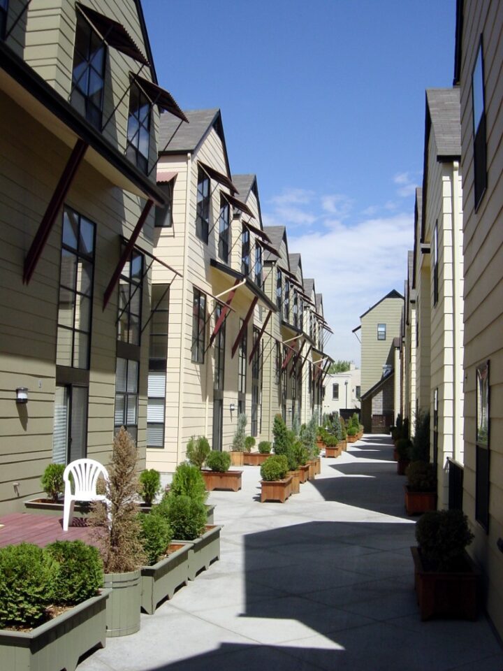 VMWP Highlands Terrace Workforce Housing paseo