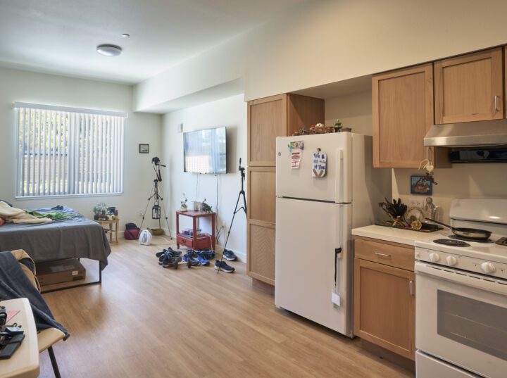 VMWP, Verana Hill, east bay affordable housing, unit — Photography: Ken Gutmaker