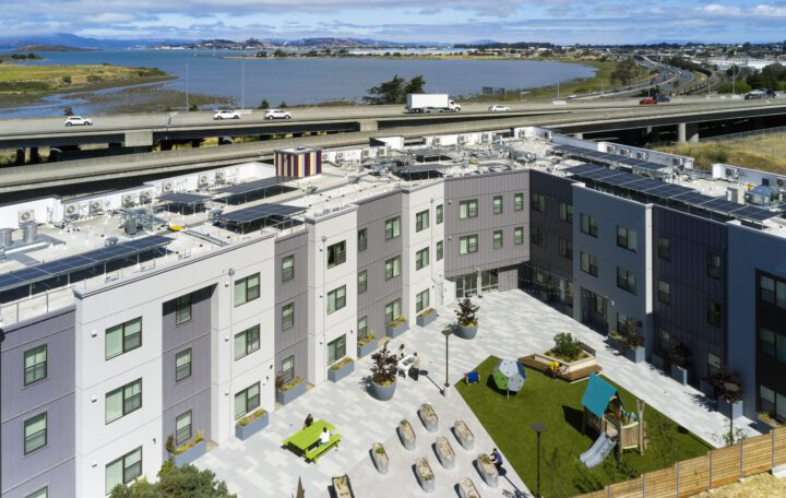 VMWP, Verana Hill, east bay affordable housing, bay view — Photography: Ken Gutmaker