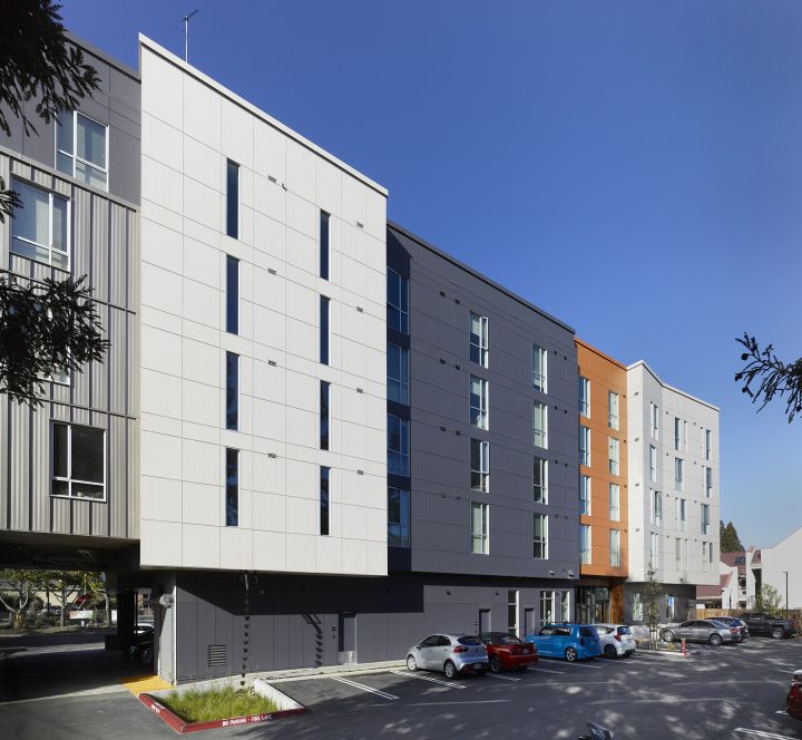 Luna Vista, 950 El Camino Real, LEED Platinum, Affordable Housing, VMWP, Supportive Housing, back of building — https://www.kengutmaker.com/