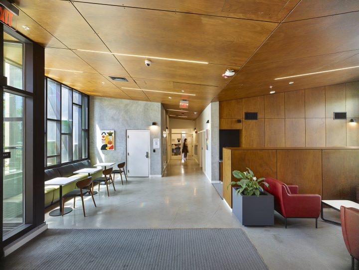 Luna Vista, 950 El Camino Real, LEED Platinum, Affordable Housing, VMWP, Supportive Housing, lobby — https://www.kengutmaker.com/
