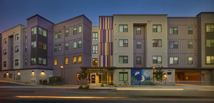 VMWP, Verana Hill, east bay affordable housing, dusk — Photography: Ken Gutmaker