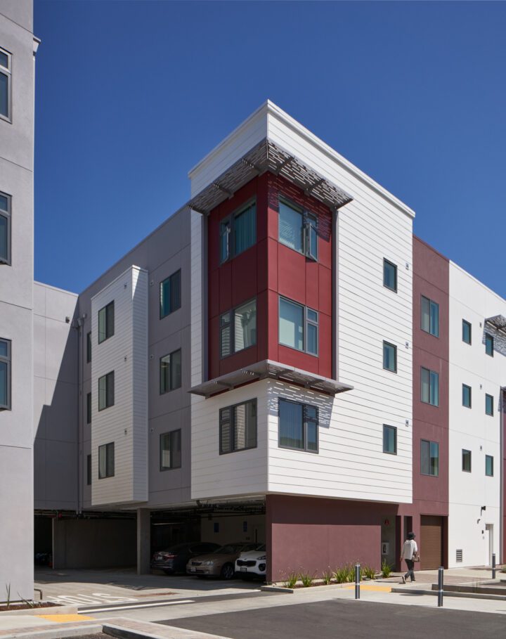 VMWP-Bell-Street-affordable_housing-motel_conversion-supportive-homeless-reuse-corner detail — Photo: Keith Baker