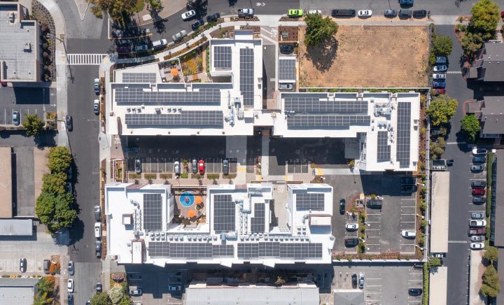 VMWP-Bell-Street-affordable_housing-motel_conversion-supportive-homeless-reuse-solar array — Photo: Keith Baker