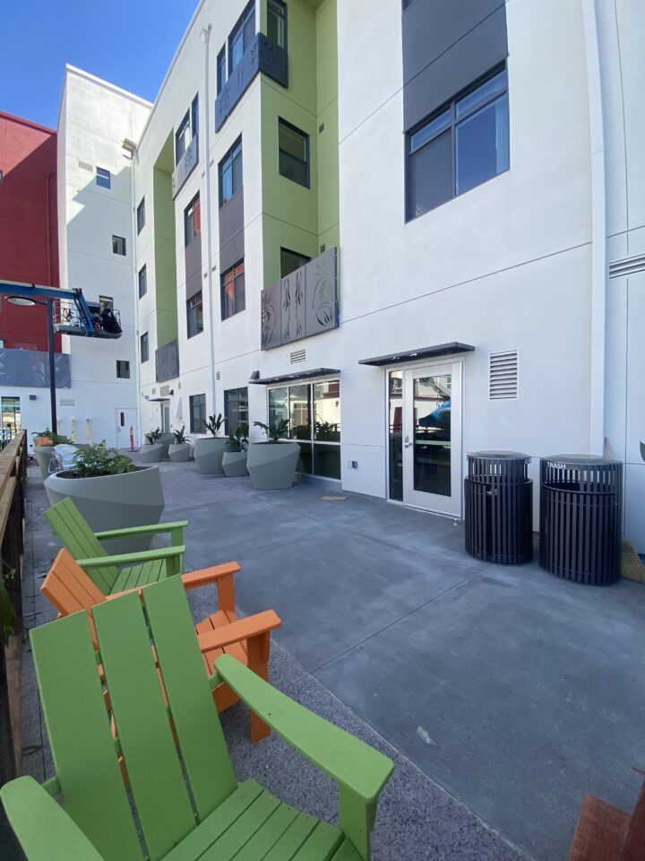 VMWP-MidPen-affordable_housing-Casa Roseland courtyard — Image: VMWP