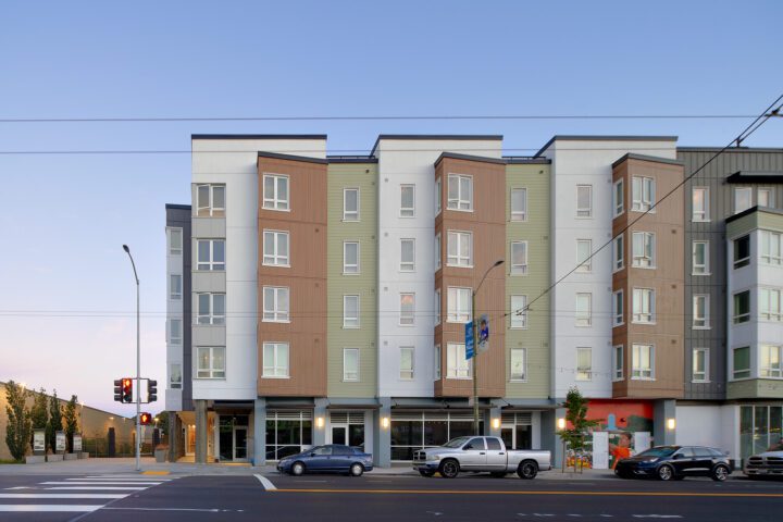 Islais Place, elevation, side view, exterior, VMWP San Francisco Affordable Housing architect — Photography: Keith Baker