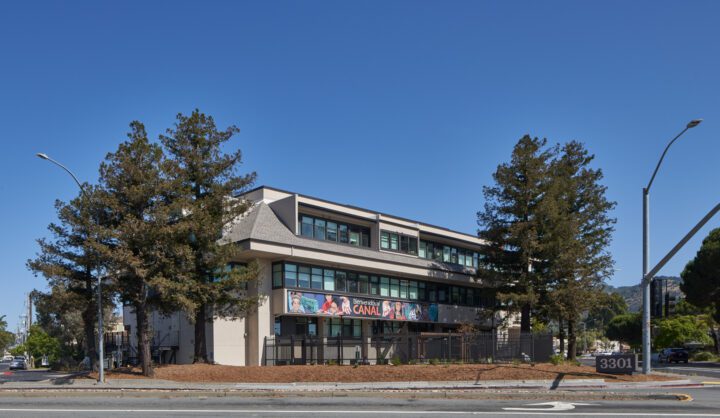 VMWP adaptive reuse, office conversion, Casa Canal,  corner image — Photo Credit: Keith Baker
