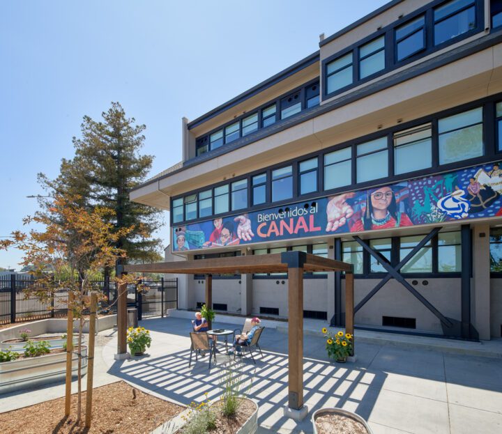 VMWP adaptive reuse, office conversion, Casa Canal, courtyard — Photo Credit: Keith Baker