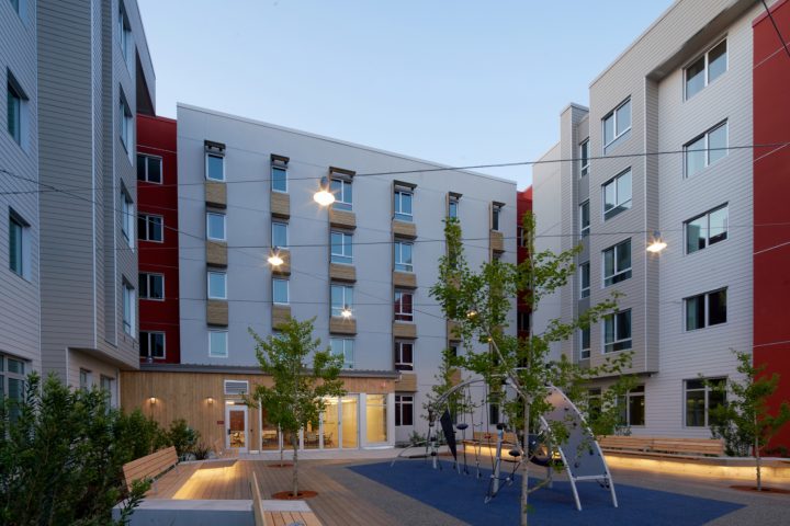 VMWP 1101 Connecticut affordable housing, Architect, San Francisco, courtyard — http://www.keithbakerphotography.com/